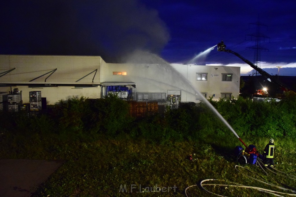 Grossbrand Halle Troisdorf Kriegsdorf Junkersring P481.JPG - Miklos Laubert